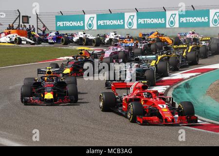 Shanghai : Sport Automobile : Formule 1 2018 Grand Prix de Chine Heineken Chinese Grand Prix de Formule 1 Circuit de Shanghai à Shanghai, Chine.# 7 Kimi Raikkonen (FIN, la Scuderia Ferrari), 15 avril 2018. Dans le monde d'utilisation | Banque D'Images