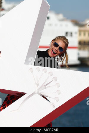 Malaga, Andalousie, espagne. Apr 15, 2018. Belen Rueda assiste à la photocall du film ''No'' avec Dormiras dans le 21e Festival de Cinéma de Malaga à Malaga.Le festival de Malaga ou Malaga film festival est un festival de cinéma organisé à Malaga, c'est principalement de promouvoir les films en langue espagnole. Credit : Manu Haiti/SOPA Images/ZUMA/Alamy Fil Live News Banque D'Images