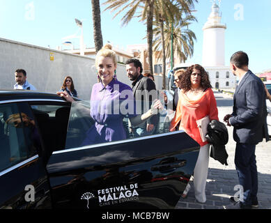 Malaga, Andalousie, espagne. Apr 15, 2018. Maggie Civantos assiste à la photocall de la série ''vis a vis'' dans le 21e Festival de Cinéma de Malaga à Malaga.Le festival de Malaga ou Malaga film festival est un festival de cinéma organisé à Malaga, c'est principalement de promouvoir les films en langue espagnole. Credit : Manu Haiti/SOPA Images/ZUMA/Alamy Fil Live News Banque D'Images