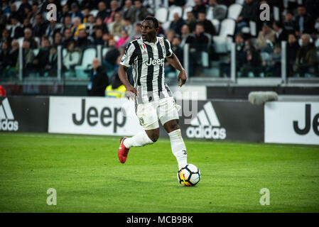 Turin, Italie. Apr 15, 2018. Asamoah au cours de la Serie A match Sampdoria vs Juventus FC. La Juventus a gagné 3-0 à l'Allianz Stadium à Turin, le 15 avril 2018, l'Italie Crédit : Alberto Gandolfo/Alamy Live News Banque D'Images