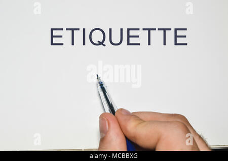 Etiquette mot écrit sur du papier blanc Banque D'Images
