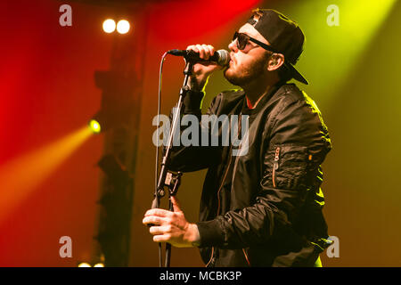 Le chanteur britannique, musicien, rappeur et vainqueur du casting show The X Factor 2012 live au Blue Balls Festival de Lucerne Banque D'Images