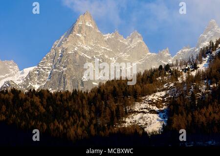 Aiguille du Blaitiere, 3522 m, aiguilles du Massif du Mont Blanc, Chamonix, Alpes, Chamonix, France Banque D'Images