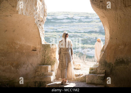 Marie Madeleine est un drame biblique film sur la femme du même nom écrit par Helen Edmundson et Philippa Goslett et réalisé par Garth Davis. Il stars Rooney Mara, Joaquin Phoenix, Chiwetel Ejiofor, et Tahar Rahim. Cette photo est pour un usage éditorial uniquement et est l'auteur de la société film et/ou le photographe attribué par le film ou la société de production et ne peut être reproduite que par des publications dans le cadre de la promotion du film ci-dessus. Un crédit obligatoire pour l'entreprise de film est nécessaire. Le photographe devrait également être portés lorsqu'il est connu. Banque D'Images