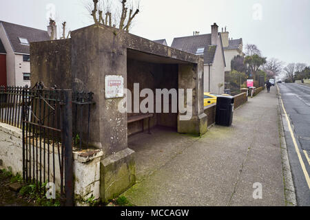 Type de caisson en béton abri bus, à Douglas (île de Man) Banque D'Images