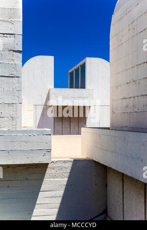 Fondation Joan Miró s'appuyant sur la colline de Montjuic à Barcelone, Espagne Banque D'Images