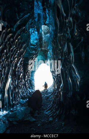 Formations de glace spectaculaire vue pendant la visite de la grotte de glace, un glacier Svinafellsjökull écoulement Öraefajökull Volcan, un volcan de glace en Banque D'Images