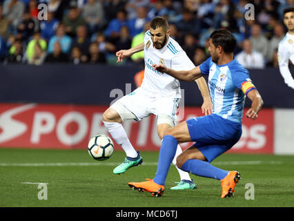 Karim Benzema (Real Madrid) en action au cours de la La Liga match entre Malaga CF et Real Madrid CF au stade La Rosaleda. (Score final : Malaga 1 - 2 Real Madrid) Banque D'Images