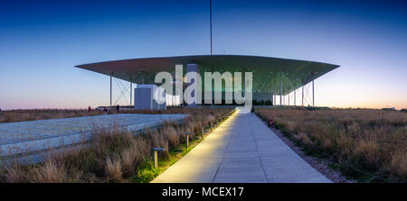 Vue paysage de centre culturel de la Fondation Stavros Niarchos, Athènes, Grèce Banque D'Images