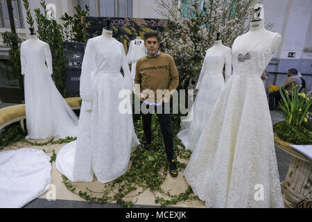 Jorge Vazquez assiste à l'ouverture de 1001 mariages à la galerie en verre dans Cibeles Palace comprend : Jorge Vazquez Où : Madrid, Espagne Quand : 16 Mar 2018 Crédit : Oscar Gonzalez/WENN.com Banque D'Images