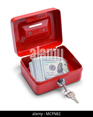 Boîte de changement rouge avec de l'argent à l'intérieur isolé sur un fond blanc. Banque D'Images