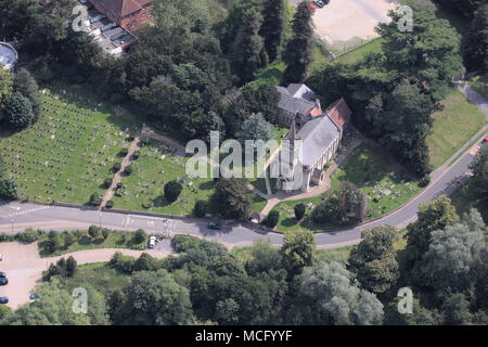 Vue aérienne de St Marys Church Newbury Berkshire Banque D'Images