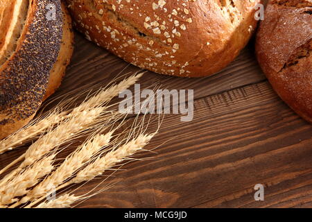 Pain et petits pains dans l'époque actuelle se produire dans de nombreux types et formes non seulement en Pologne mais également dans le monde entier. Banque D'Images