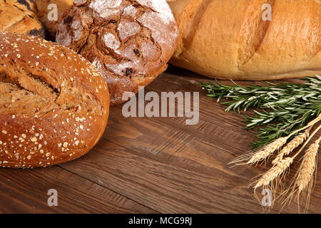 Pain et petits pains à l'époque actuelle se produire dans de nombreux types et formes non seulement en Pologne, mais aussi dans le monde. Banque D'Images