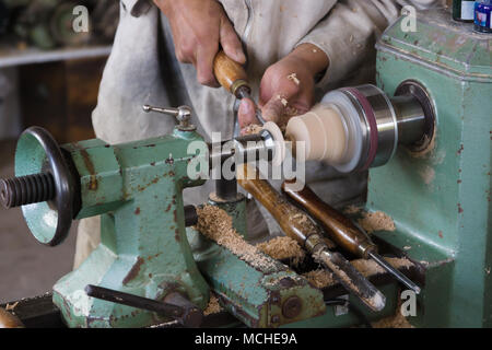 Les gouges de tournage outils à utiliser avec un tour à bois Photo ...