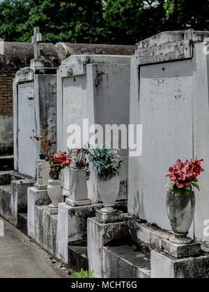 New Orleans Lafayette Cemetery tombes Blanches Banque D'Images