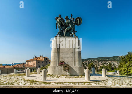 Italia Friuli Venezia Giulia TRIESTE Colle di San Giusto Monumento ai caduti della guerra di liberazione 1915 1918| Italie Friuli Venezia Giulia San Giusto Hill La Première Guerre mondiale Monument au Soldat inconnu Banque D'Images