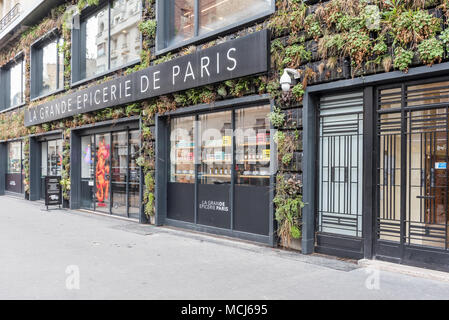 France, Paris - 31 mars 2018 : La grande épiceries de Paris - rive droite 16eme Banque D'Images