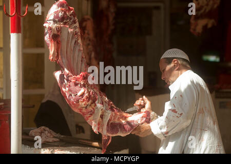 Aegypten, Kairo, Fleischer dans Soukstrasse der vom Stadttor Bab Zuwela zur Muhammed Ali Street Banque D'Images