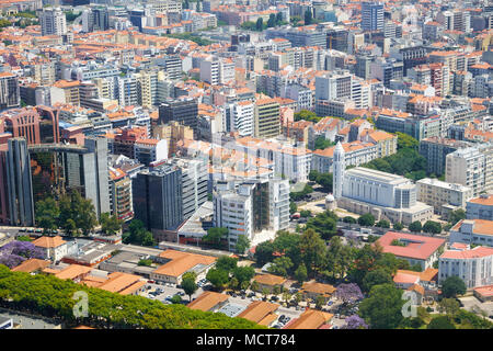 La vue plongeante de la résidence du centre de Lisbonne. Portugal Banque D'Images