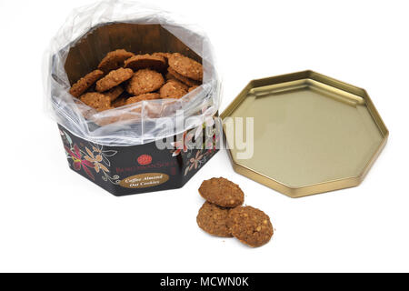 Tin De Bengawan Solo Amande Café Cookies avoine de Singapour Banque D'Images