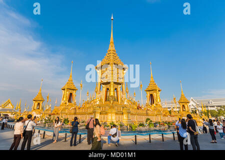 Bangkok, Thaïlande - 25 décembre 2017 : Exposition du Roi Rama IX Crématorium Royal où le gouvernement ouvert pour le public à la mémoire de Sa Majesté le Roi Bhu Banque D'Images