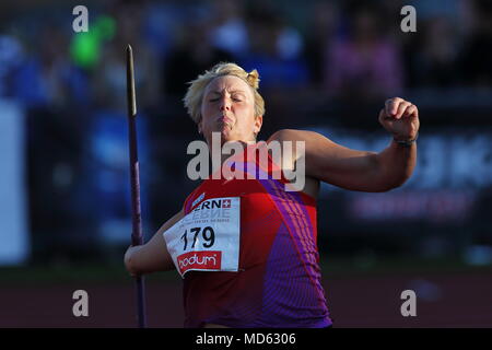 Lucerne, Suisse. 17th, 2012. Christina Obergfoll de l'Allemagne en action au cours de la féministe du javelot cas de l'athlétisme Réunion compet Banque D'Images