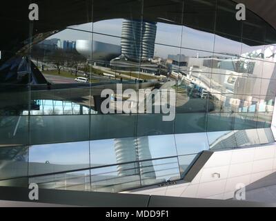 BMW-Welt,Bâtiment en Allemagne Bavière Munic Banque D'Images