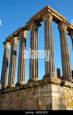 Le Temple romain de Diana, Largo do Conde de Vila Flor, Evora, Portugal Banque D'Images