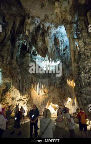 Grottes de Nerja grottes, Nerja, la province de Malaga, Costa del Sol, Andalousie, Espagne, Europe Banque D'Images