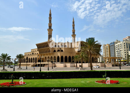 Sharjah, ÉMIRATS ARABES UNIS - 8 avril. En 2018. Malik Faisal Mosque in Émirat de Sharjah Banque D'Images