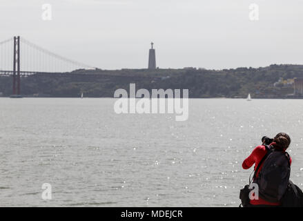 Young Girl taking photo - Touristes photographiant - Travel Concept - copy space Banque D'Images