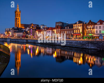 Une vue de la ville de Roermond dans le sud des Pays-Bas. Banque D'Images