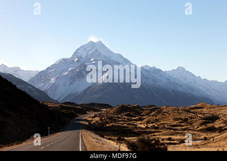 Vue à l'intérieur de l'Aoraki/Mount Cook National Park, à partir de l'autoroute 80, à proximité de Mount Cook Village Banque D'Images