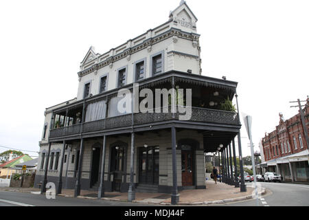 L'ancien hôtel d'échange pub classé au patrimoine situé à l'angle de la rue Mullens et Beattie Street, Balmain, une banlieue dans la région de l'ouest o Banque D'Images