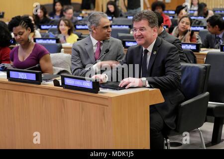 Organisation des Nations Unies, New York, USA, 19 avril 2018 - Président de l'Assemblée générale des Nations Unies, M. Miroslav Lajcak, lors de l'événement intitulé "Alimentation des jeunes la planète : un ODD Activer Conférence pour célébrer le Jour de la Terre" à l'occasion de la Journée internationale de la Terre nourricière (22 avril) aujourd'hui au siège des Nations Unies à New York. Photo : Luiz Rampelotto/EuropaNewswire dans le monde d'utilisation | Banque D'Images