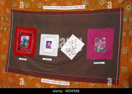 Dhaka, Bangladesh. Apr 20, 2018. Un mémorial titre de l'exposition 'Mémoires Kantha et mots'' tenue à protester contre des milliers de vies et de rêves de se souvenir des travailleurs tués dans l'effondrement du Rana Plaza le 24 avril à 2013, en face de Rana Plaza, Savar. Credit : Md. Mehedi Hasan/ZUMA/Alamy Fil Live News Banque D'Images
