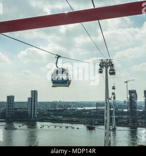 Unis Ligne Ar télécabine sur la péninsule de Greenwich Londres Banque D'Images