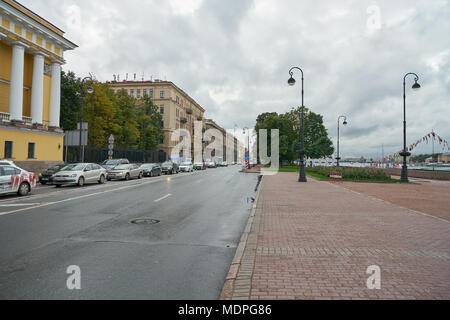 SAINT PETERSBURG - CIRCA Octobre 2017 : Saint Petersburg paysage urbain dans la journée. Banque D'Images