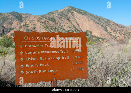 Texas, Big Bend National Park, bassin Chiso Trailhead sign Banque D'Images