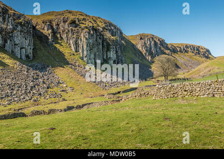 North Pennines, le paysage de falaises dolérite, partie du grand Whin Sill, à Holwick, cicatrices, UK Teesdale Banque D'Images