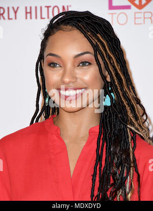 Beverly Hills, CA, USA. Apr 20, 2018. 20 avril 2018 - Los Angeles, Californie - Logan Browning. 25e course annuelle pour effacer MS gala tenu au Beverly Hilton Hotel Crédit photo : Birdie Thompson/AdMedia Crédit : Birdie Thompson/AdMedia/ZUMA/Alamy Fil Live News Banque D'Images