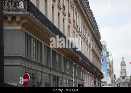 Paris, 9ème arrondissement, rue de la Chaussée d'Antin, l'angle de la rue Meyerbeer, façades, balcon, Banque D'Images