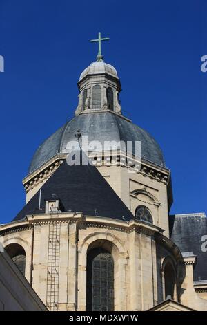 Paris, le Marais, rue Charlemagne, coupole de la saint paul saint Louis, près de au lycée Charlemagne, Banque D'Images