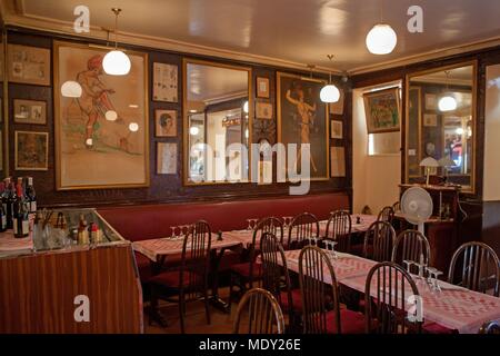 Paris, Montmartre, rue Lepic, restaurant la pomponnettes, dessins par Francisque Poulbot Banque D'Images