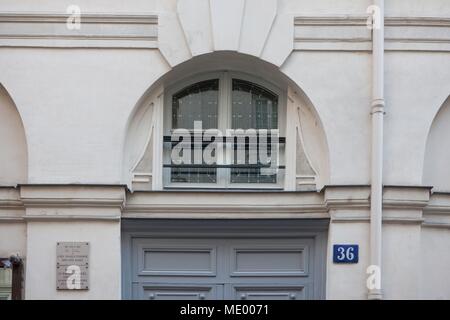 Paris, 1e arrondissement, 36 rue montpensier, bâtiment où Jean Cocteau a vécu, et aussi Mireille et Emmanuel Berl Banque D'Images