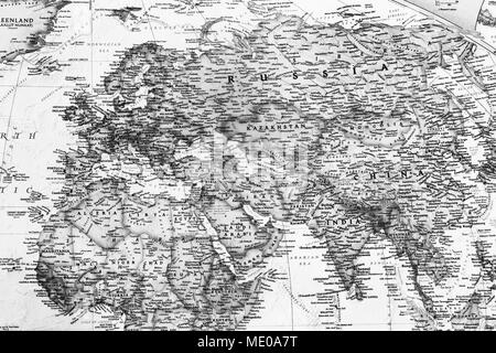 Partie d'une carte du monde détaillée, qui dépeint les continents, mers, océans, noms de pays, les capitales et les grandes villes. Banque D'Images