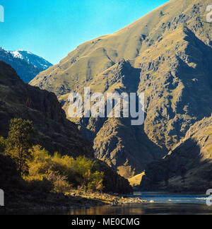 Hells Canyon, Snake River, gorges les plus profondes d'Amérique du Nord (2400 m), forme la frontière de l'Idaho et l'Oregon. Norton photographe a mené la lutte pour arrêter Banque D'Images