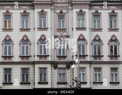 Façade de l'ancien bâtiment de ville dans la rue Ilica, à Zagreb, Croatie. Banque D'Images