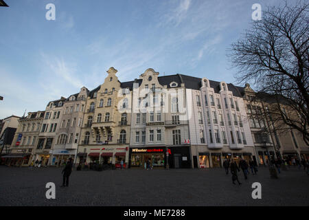 Les bâtiments autour du centre-ville de Bonn, Rhénanie du Nord-Westphalie, Allemagne. Banque D'Images